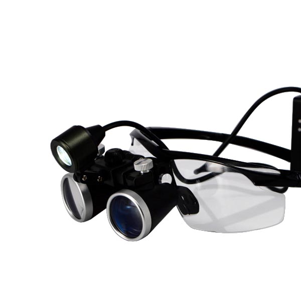 Loupes dentaires UM-XML1 avec lumière LED 2,5X
   